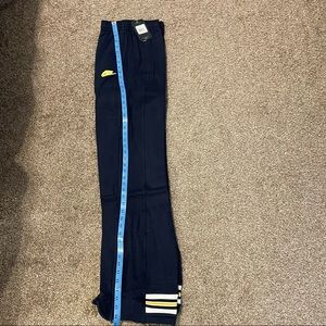 Blue Nike NWT basketball pants vintage 2003